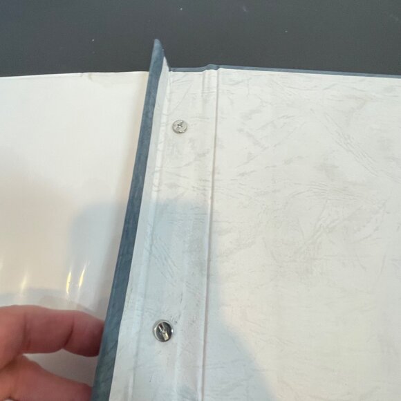 20 Page Uptown Collection Leather Scrapbook Album With Acid-Free 8x8 Pages & Pho - Picture 7 of 8